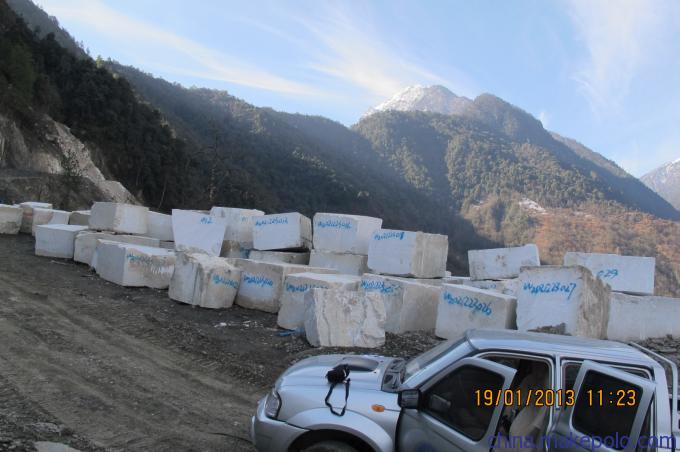 供應(yīng)緬甸漢白玉雕刻石材荒料及采購(gòu)代理服務(wù)